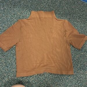 Turtle neck crop top